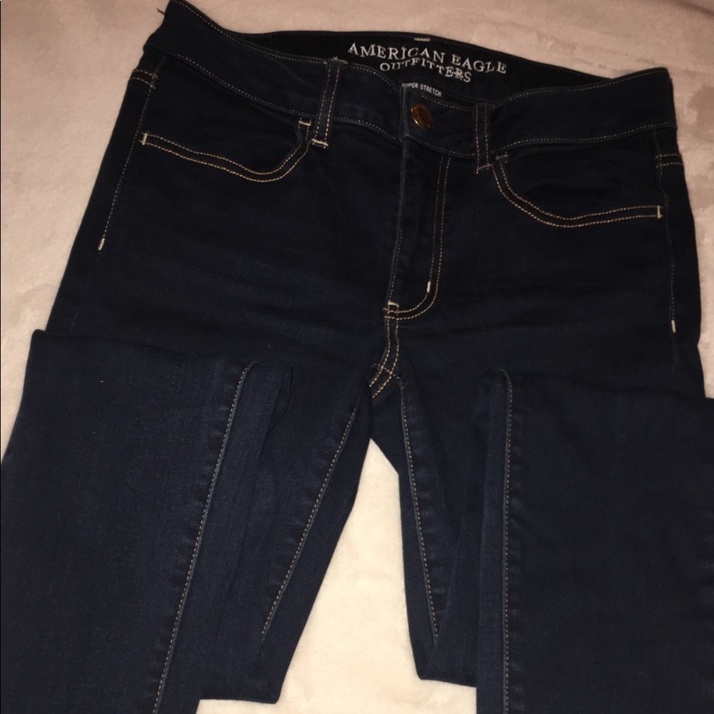 American Eagle dark wash jeans